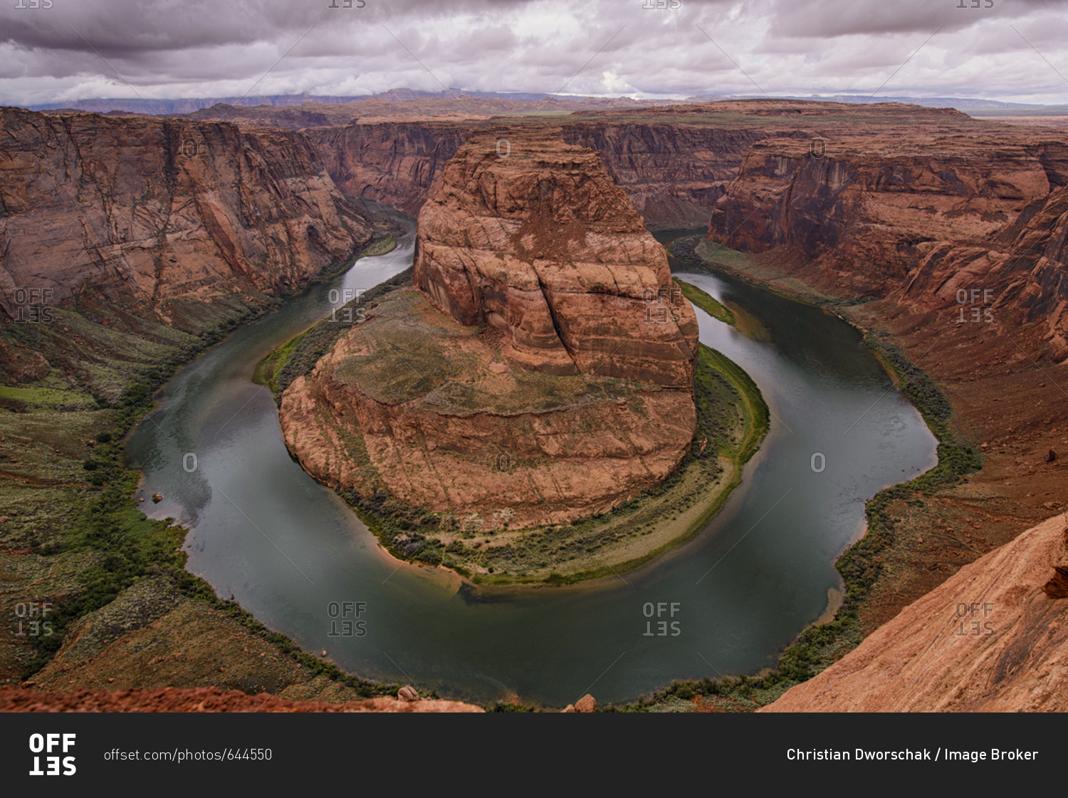 Horseshoe Bend, bend of the Colorado River, King Bend, Glen Canyon National Recreation Area, Page, Arizona, USA, North America