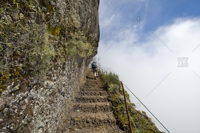 Hiking trail from Pico do Arieiro, 1818m, to Pico Ruivo, 1862m, Madeira, Portugal, Europe
