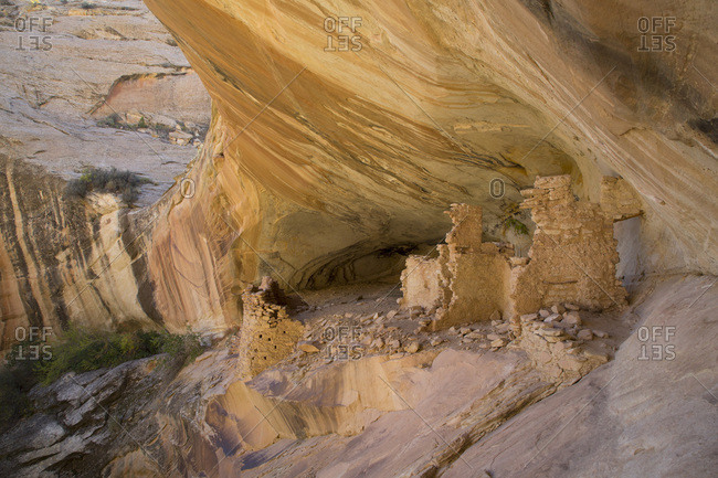 Anasazi Ruins, Monarch Cave, Butler Wash, near Bluff, Utah, United States of America, North America
