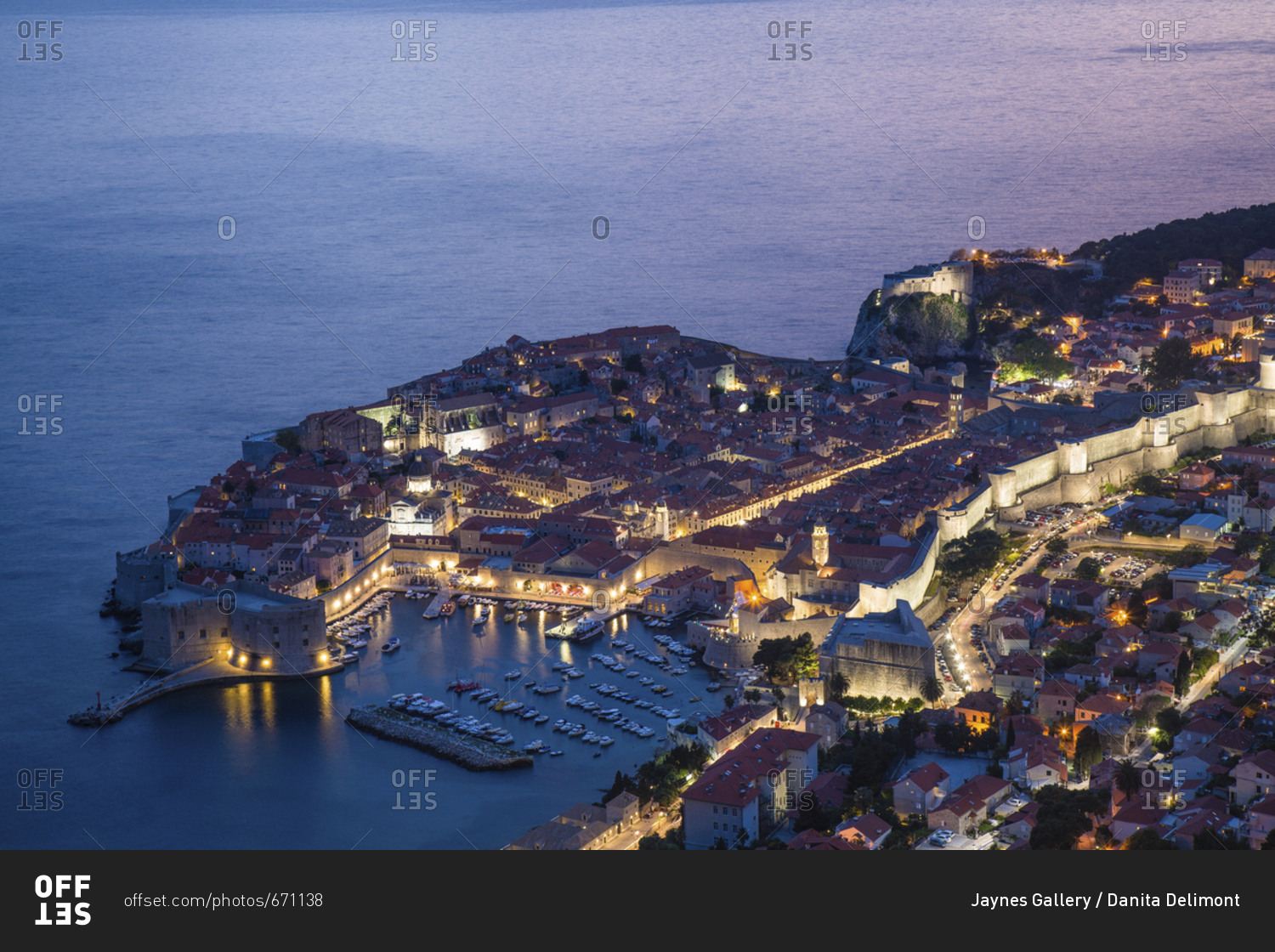 Croatia, Dubrovnik, Overview of city at sunset