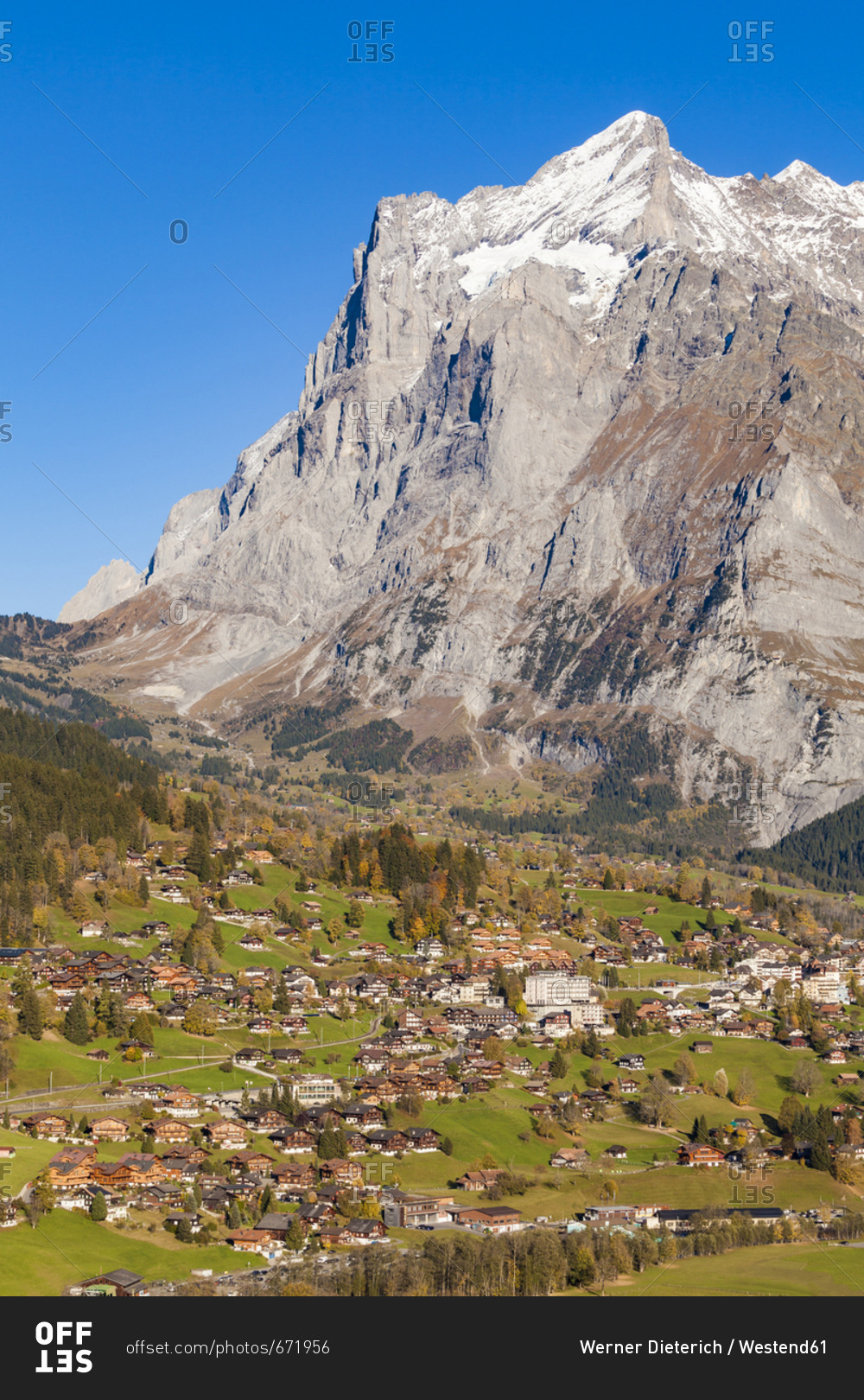 Switzerland- Bern- Bernese Oberland- holiday resort Grindelwald- Wetterhorn mountain
