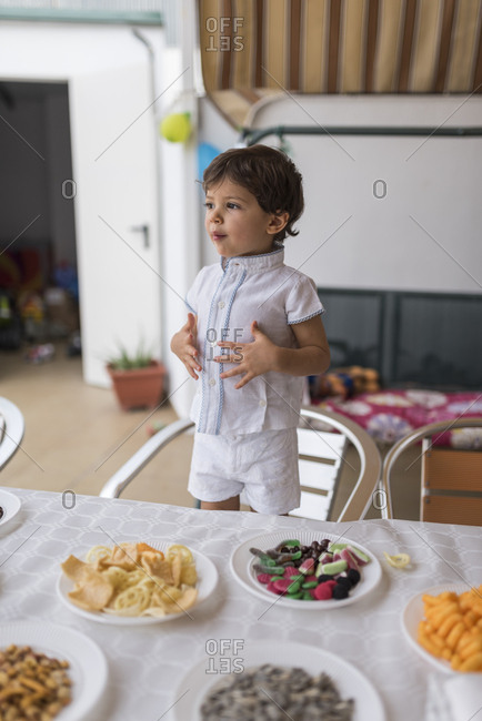 little boy table and chairs