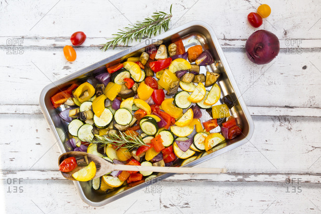 Mediterranean oven vegetables