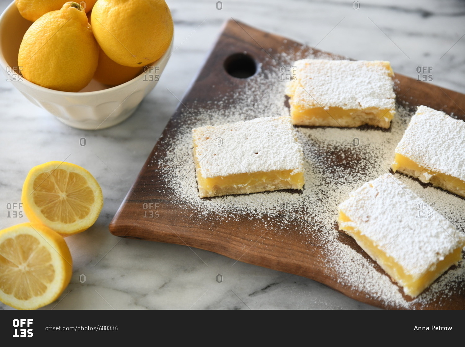 Lemon squares topped with powdered sugar