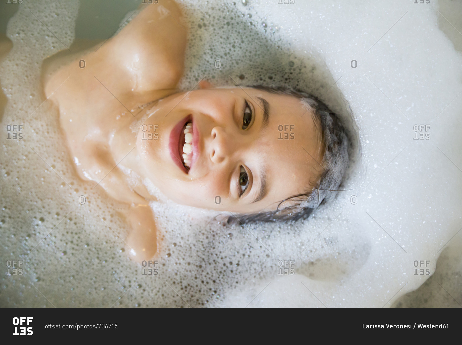 Girl Naked Bath