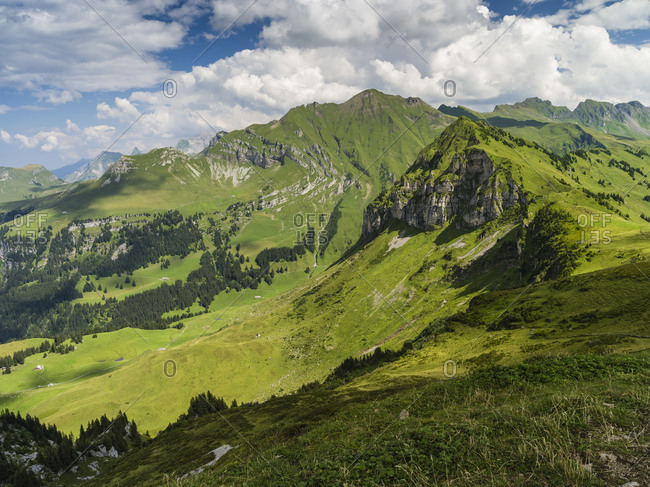 Summery mountain landscape in the Bernese Oberland