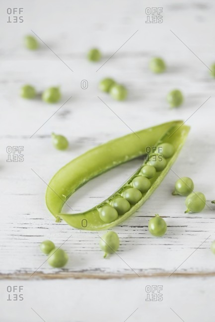 Peas in pod - Offset Collection