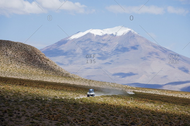Four wheel drive tour in the Altiplano, Bolivia, South America
