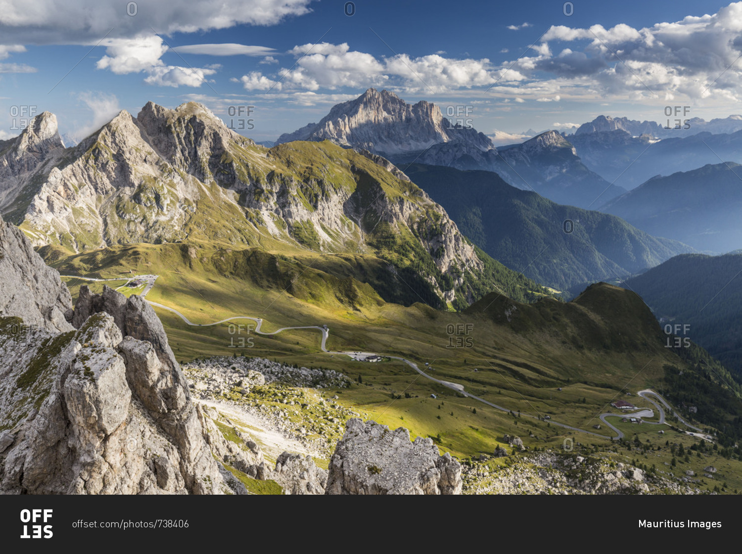 Europe, Italy, Alps, Dolomites, Mountains, Passo Giau, View from Rifugio Nuvolau