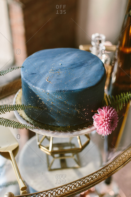 Lantern Beach Wedding Cake – Sweet Passion Cakery