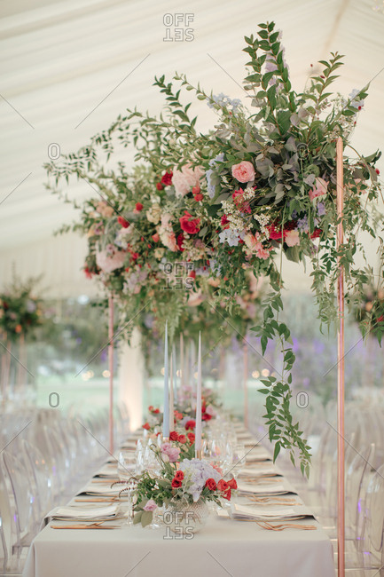 big flower arrangements for weddings