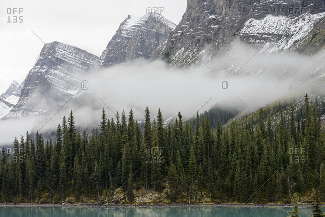 Maligne Lake, Jasper National Park, Alberta, forest, haze, fog, Rocky Mountains, mountain