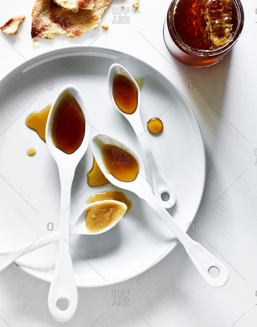 Honey on spoons - Offset Collection