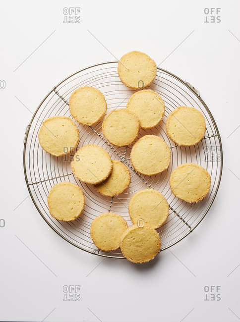 Cookies on cooling rack