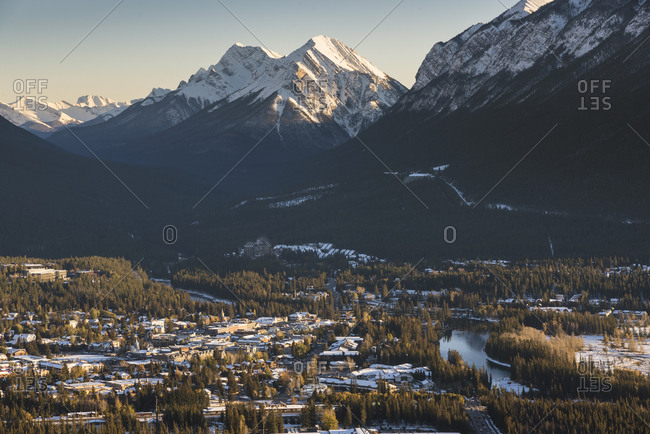 Banff townsite with Sundance Peak in evening light, Banff, Alberta, Canada, North America