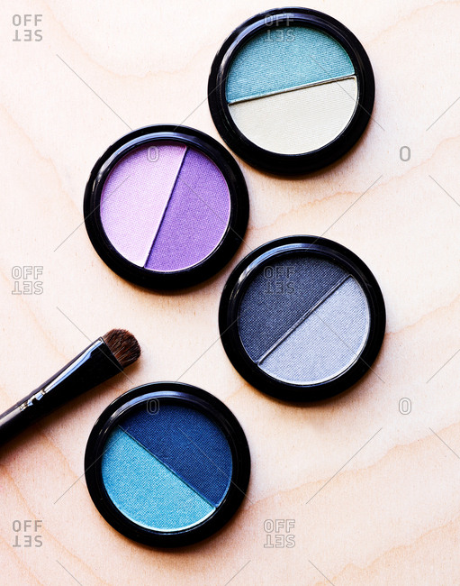 Eye shadow palettes