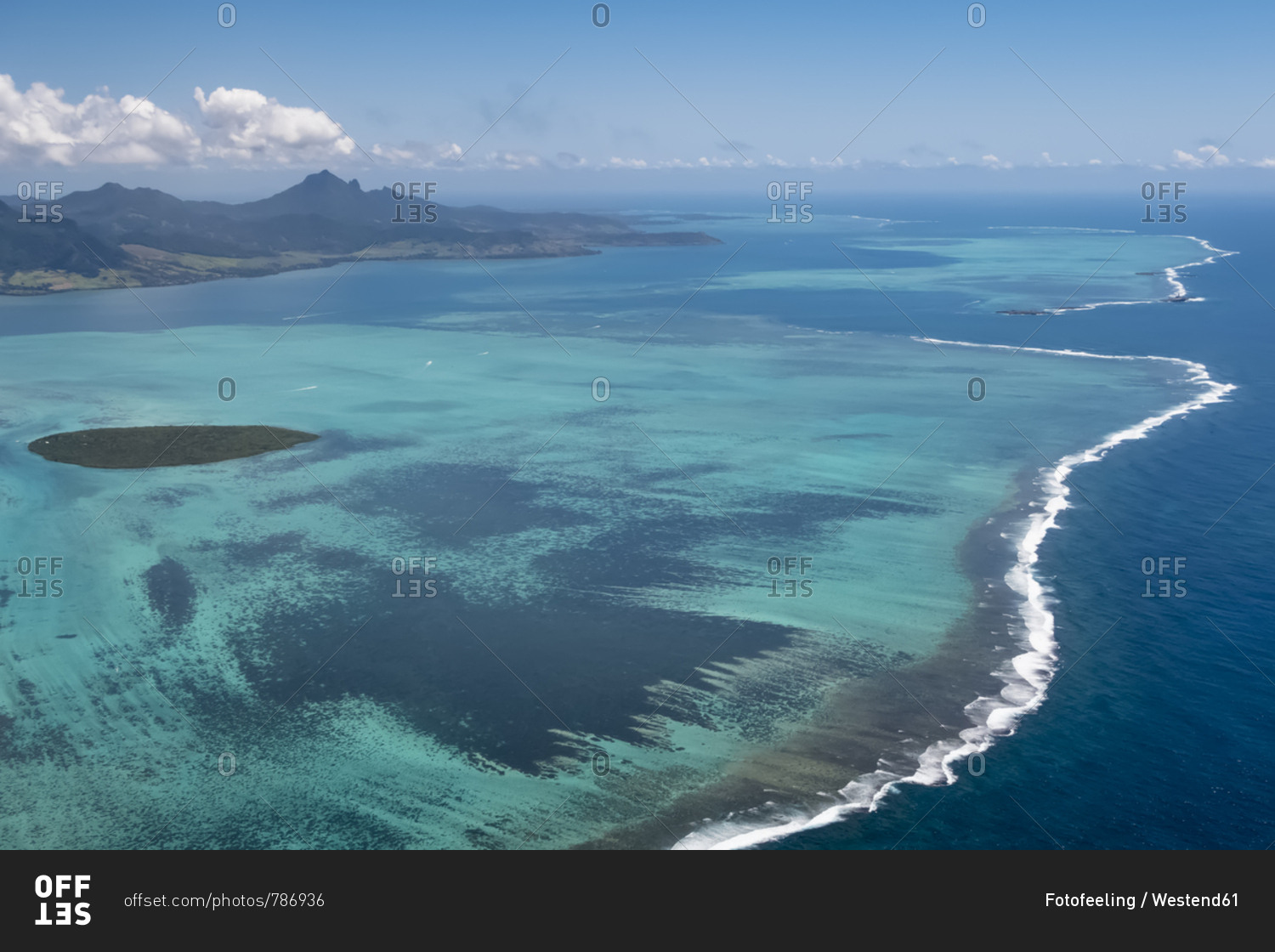 Mauritius- Indian Ocean- Aerial view of East Coast- Island Ile Aux Aigrettes