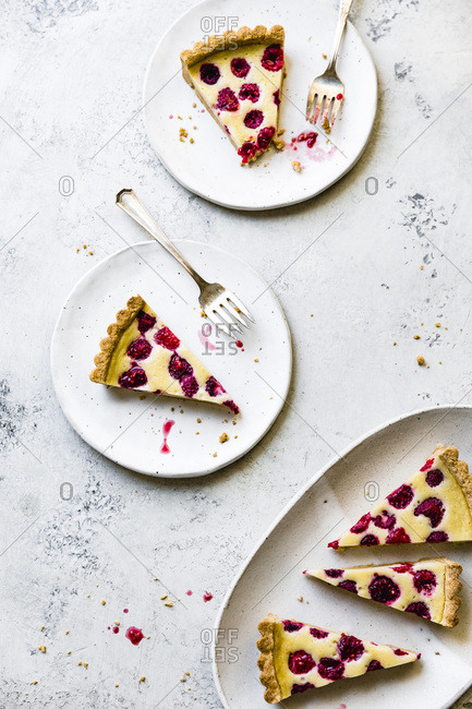 Raspberry custard tart