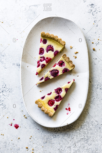 Raspberry custard tart