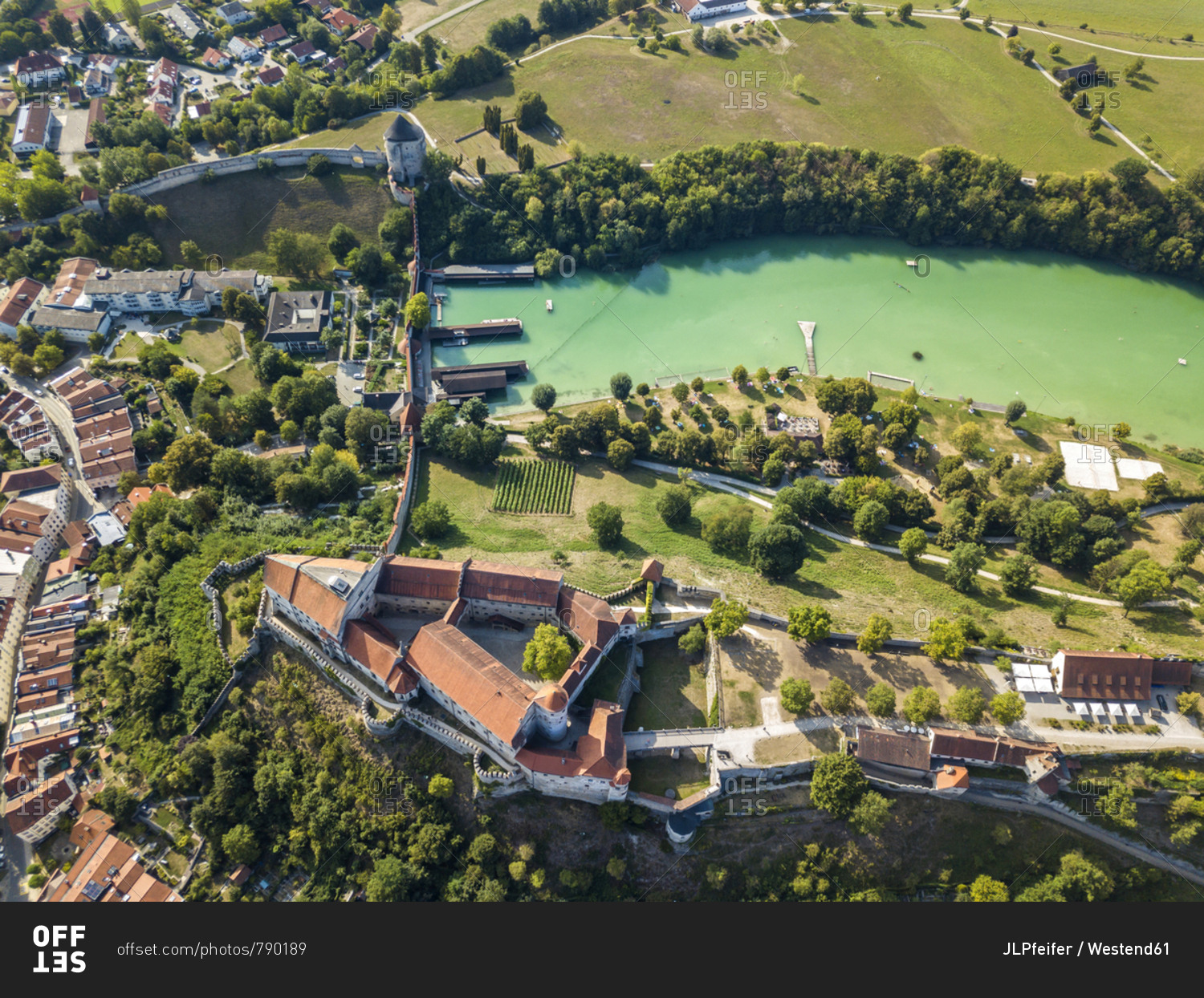 Germany- Bavaria- Burghausen- city view of old town and castle- Salzach river