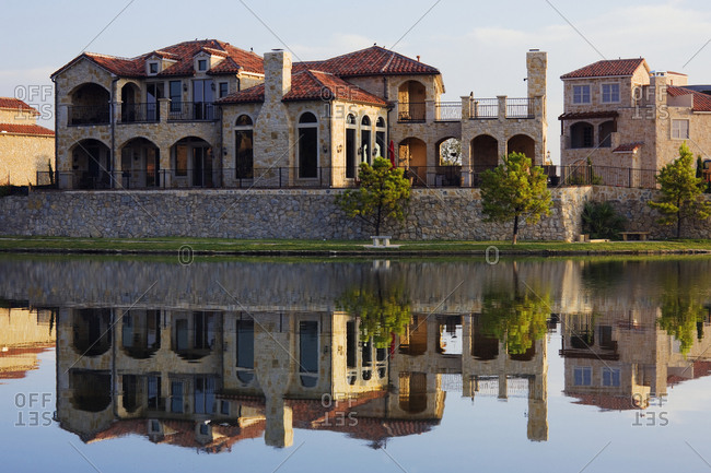 Lakeside Luxury Home - Offset Collection