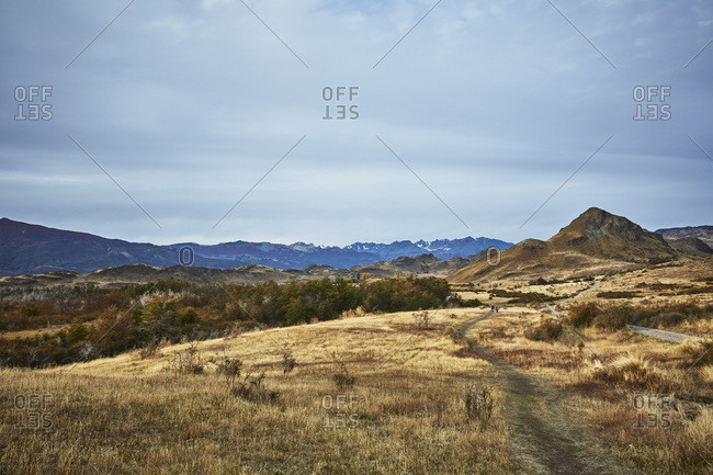 Chile- Valle Chacabuco- Parque Nacional Patagonia- steppe landscape with people hiking in background