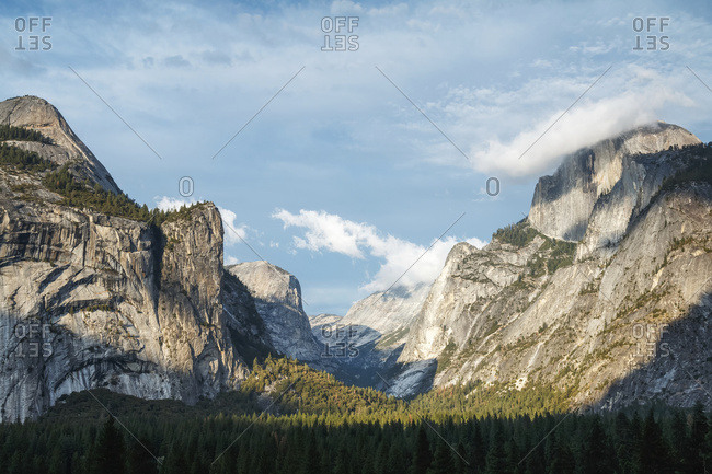 Yosemite Valley landscape, Yosemite National Park; California, United States of America