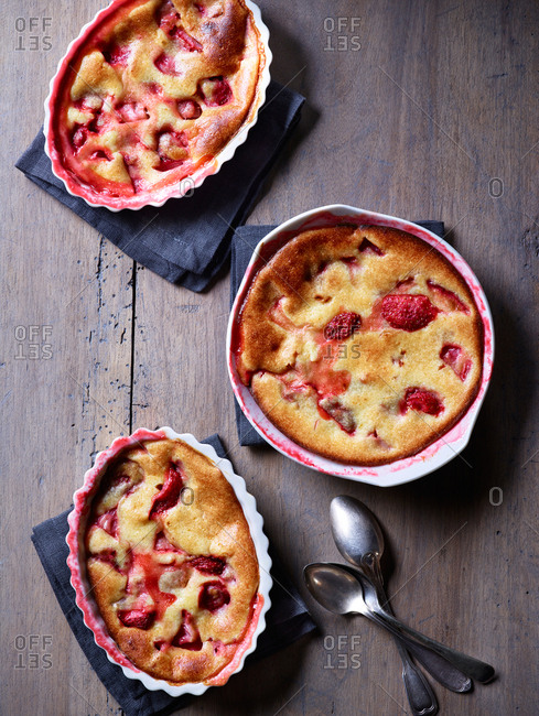 Baked strawberry custards - Offset Collection