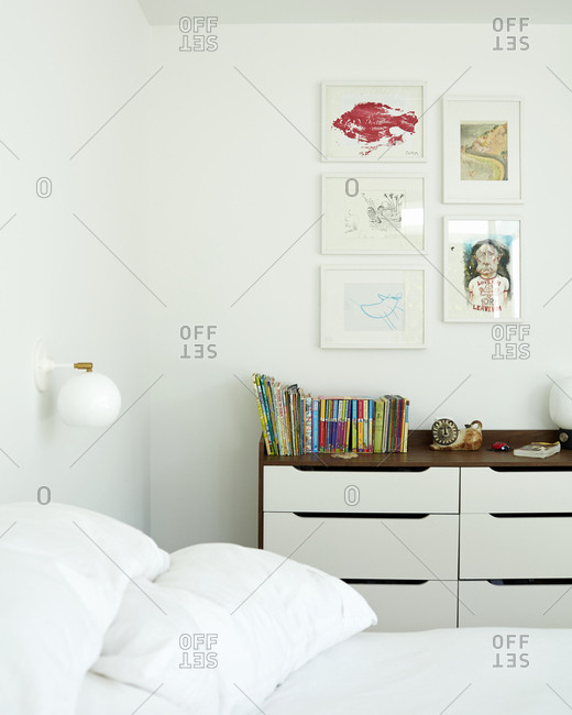 kids bed wall
