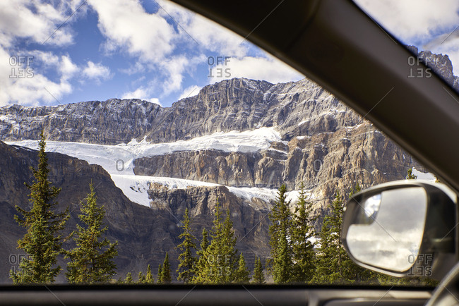Canada- Alberta- Jasper National Park- Banff National Park- Icefields Parkway- landscape seen through car window