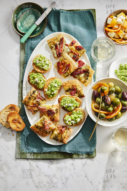 Appetizer sampler plate