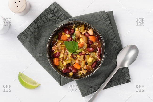 Charred tomato three bean chili