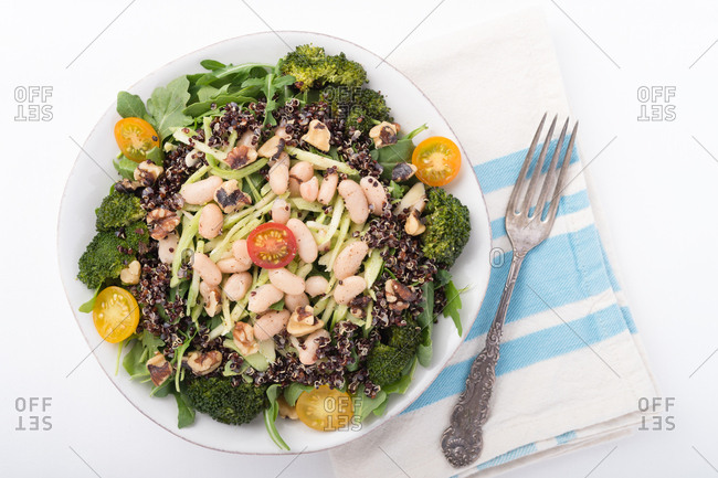 Quinoa broccoli salad