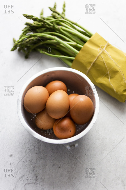 Asparagus and eggs