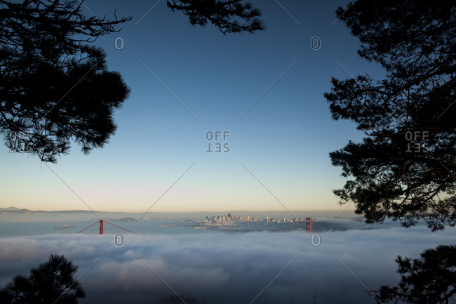 Fog Rolls into San Francisco