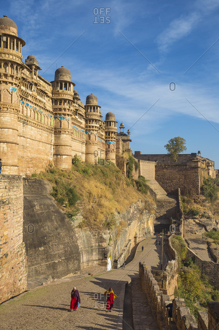 Fort in a city, Gwalior Fort, Gwalior, Madhya Pradesh, India, Stock Photo,  Picture And Rights Managed Image. Pic. PNM-PIRM-20100218-RC0030 |  agefotostock