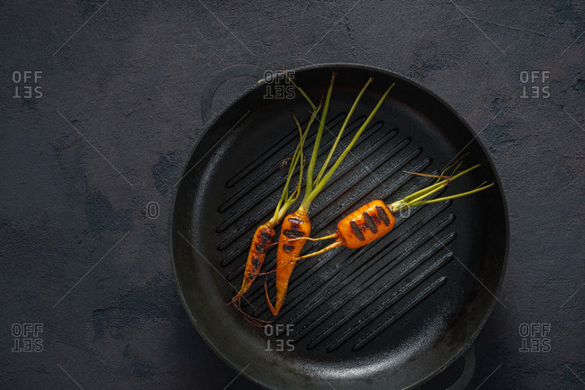 Carrots cooked in a grill pan top view