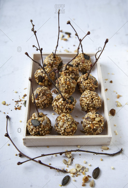 Curried quinoa energy balls