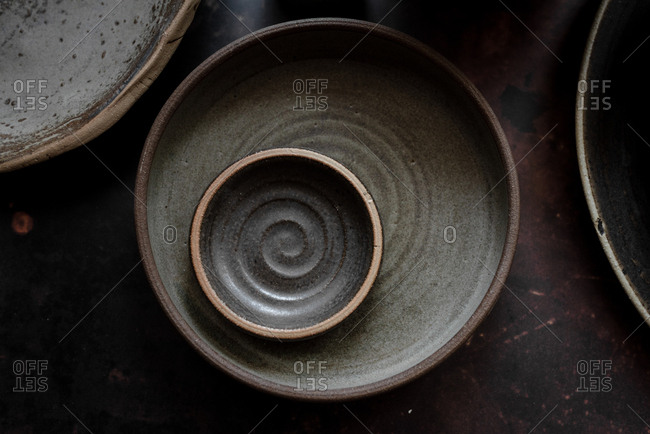 Dark gray ceramic plates