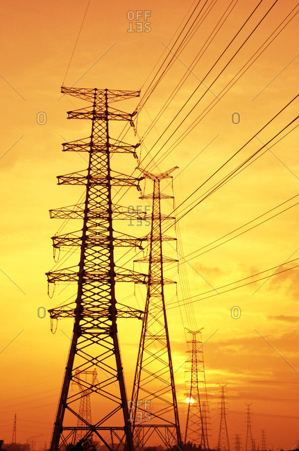 High voltage power lines - Offset