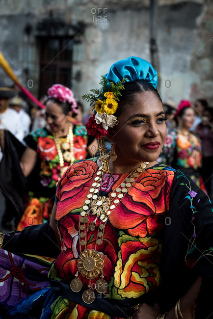 traditional mexican woman