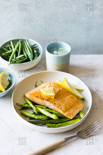 Grilled salmon and vegetables