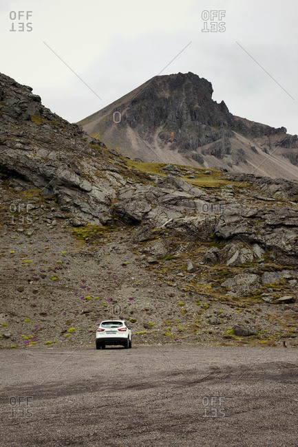 January 1, 1970: Berge, Parkplatz, Island, Landschaft