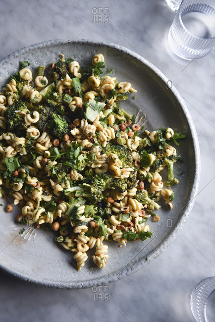 Vegetarian Pasta Salad with Broccoli