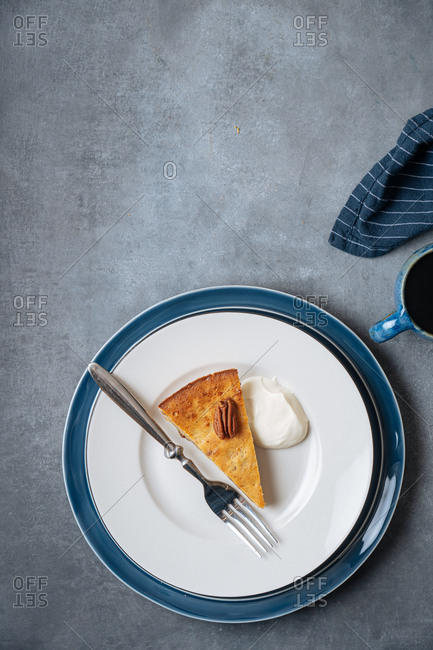 A piece of banana skillet cake served on a plate