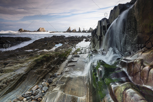 Rocky coast, Playa de la Gueirua, Playa de Gairua, Bay of Biscay, Asturias, Spain, Europe