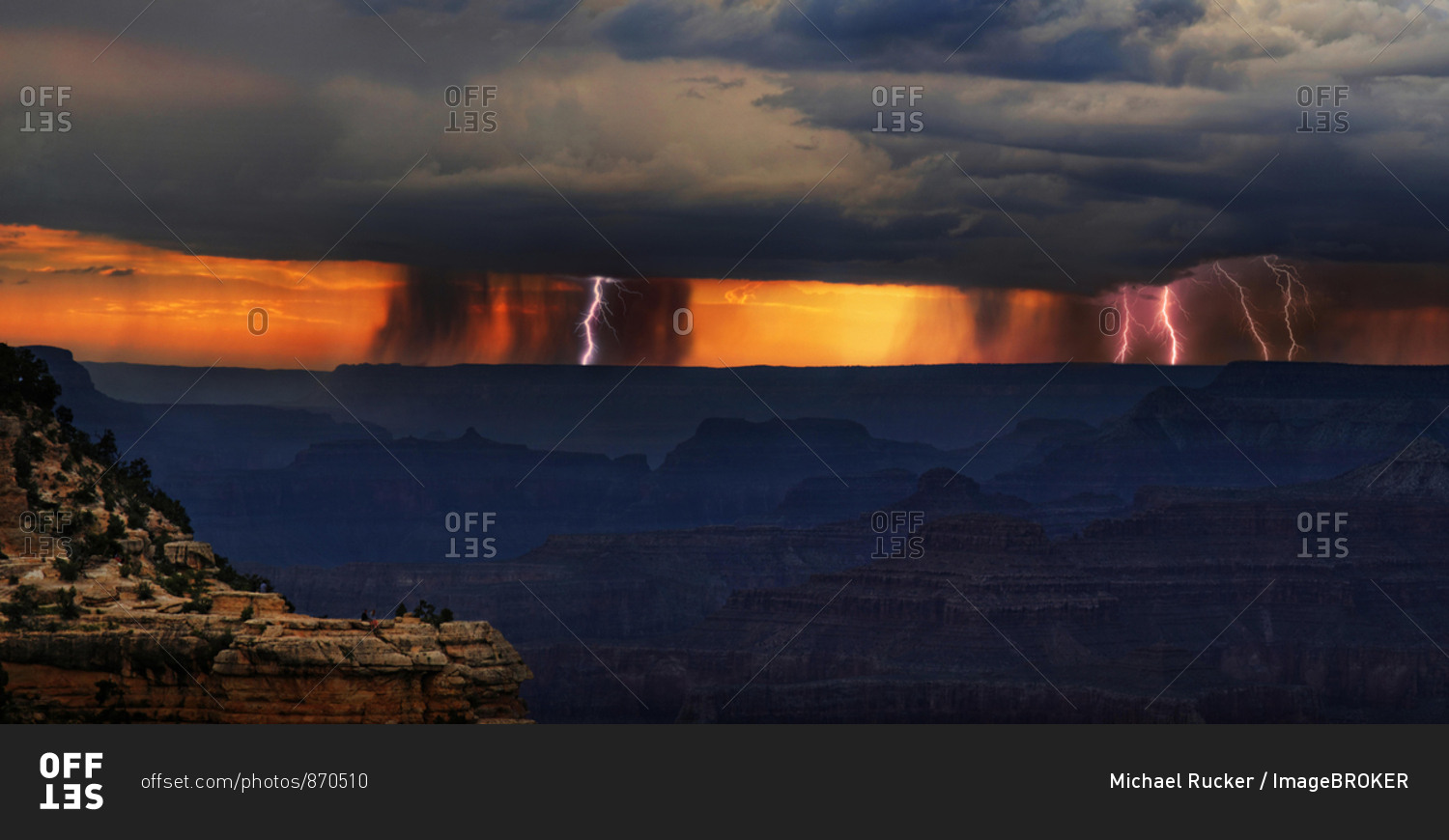 Panorama, Dark thunderclouds with lightning over Grand Canyon at sunset, in front viewpoint Mather Point, South Rim, Grand Canyon, near Tusayan, Arizona, USA, North America