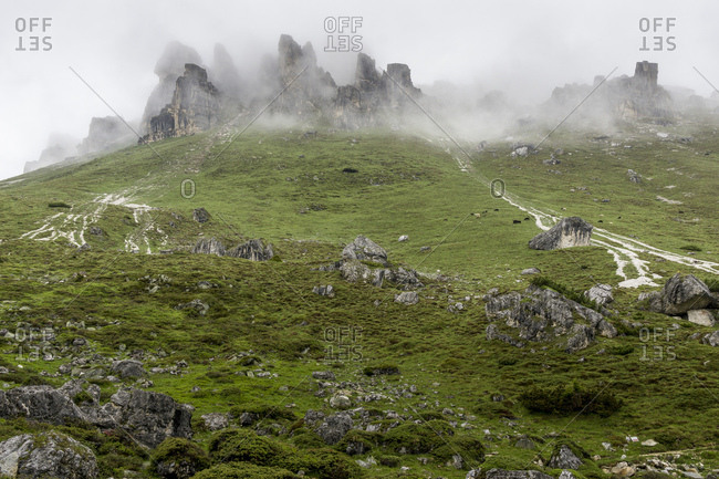 Austria, tyrol, the stubai alps, neustift, fog in the hiking region of the elferspitze