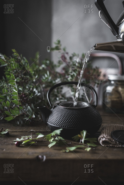 111,151 Black Tea Pot Royalty-Free Images, Stock Photos & Pictures