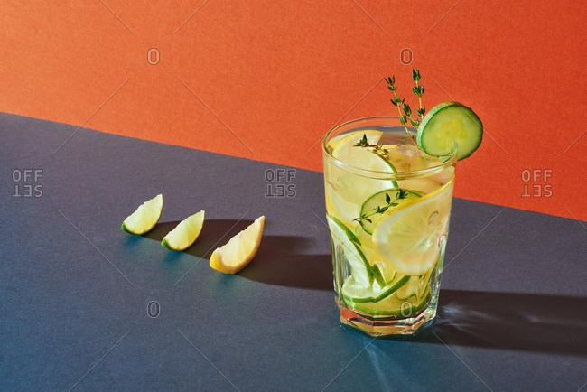 Infused detox water with pineapple, lime and mint